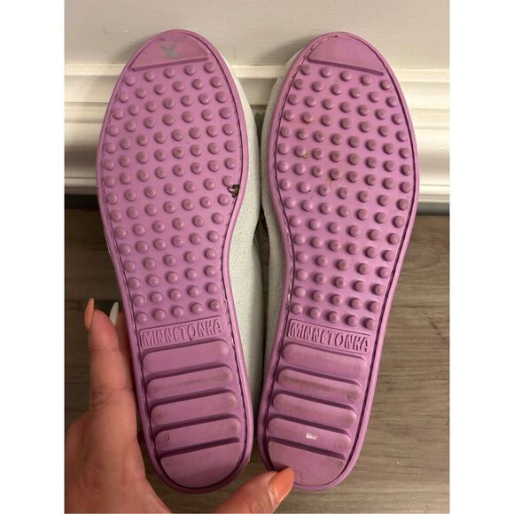 MINNETONKA Women's Kilty Plus Moccasins Color Mint 7.5 EUC - Picture 7 of 8